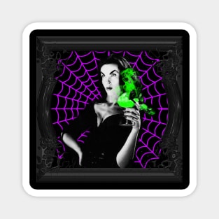 VAMPIRA 16 Magnet