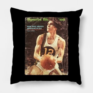 COVER SPORT - MAN WHO MAKES Pillow