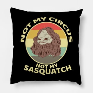 Funny Bigfoot Saw Me and Sasquatch T Shirts Pillow