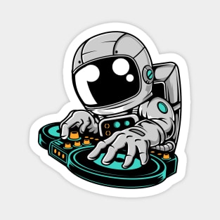 Astronaut DJ Magnet