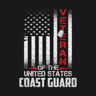 US Coast Guard Veteran USCG American Flag Gift T-Shirt Proud Veteran of The United States Coast Guard T-Shirt