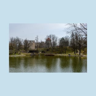 The pond and ruins of medieval castle T-Shirt