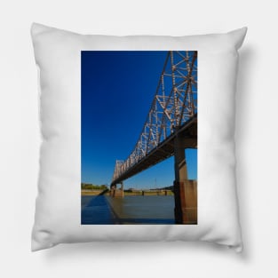 Mississippi Span Pillow