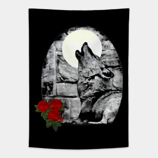 Wolf howling at moon Tapestry