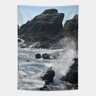 Wave crashing into the rocks, Scotland Tapestry