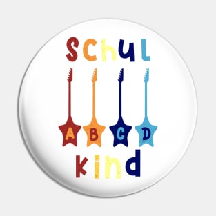 Schulkind ABCD Rockstar T shirt Pin