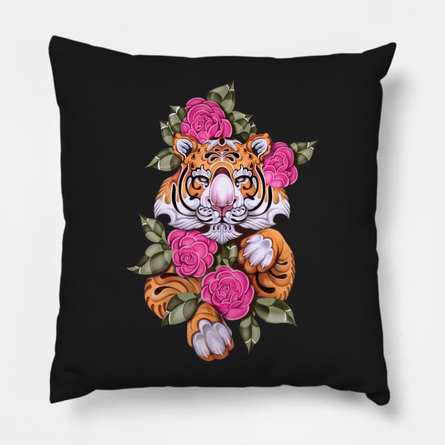 Tiger Pillow by giuliorossi