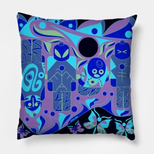 blue maya alien in soccer pattern ecopop Pillow