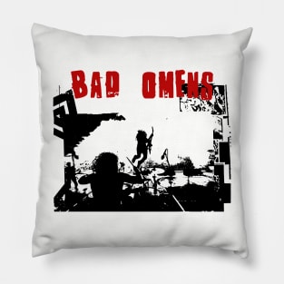 bad omens live on saburay Pillow