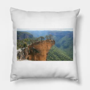 Daredevils on Hanging Rock, Blackheath. Pillow