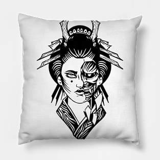 geisha 4 Pillow