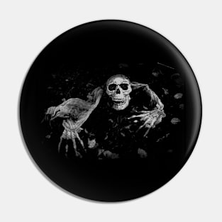 Come With Me - Creepy Skull Pin