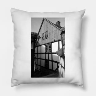 Half-timbered house in Stolberg / Harz in black and white Pillow