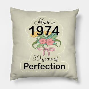 50th Birthday Shirt Gift  for Mom & Aunt and Mothers Pillow