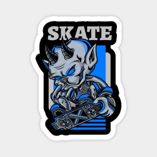 Devil on Skate / Skater / Skateboarding Fan / Streetwear Magnet