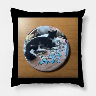 Chat badge Pillow