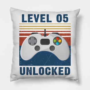 Level 05 unlocked funny gamer 5th birthday Pillow