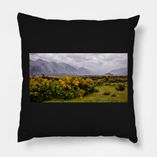 Edoras or Erewhon? Pillow