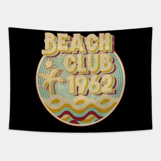 vintage retro beach club 70s 1962 with spirale turqoise Tapestry