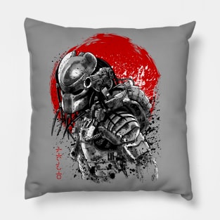 Watercolor Sun ukiyo-e predator Pillow