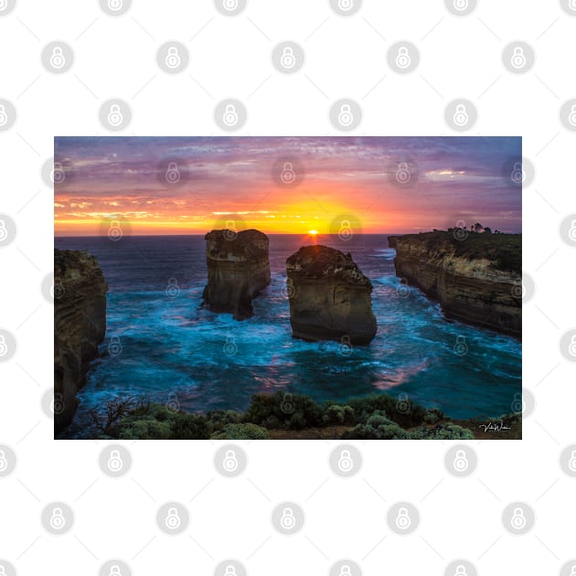 The Island Archway, Loch Ard Gorge region, Port Campbell National Park, Victoria, Australia by VickiWalsh