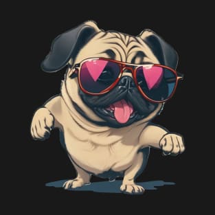 Happy pug in sunglasses T-Shirt