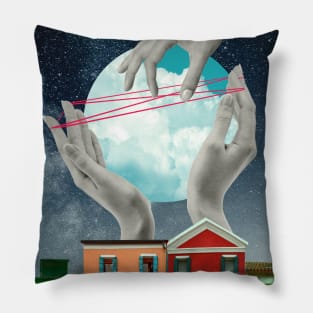 CAT'S CRADLE Pillow