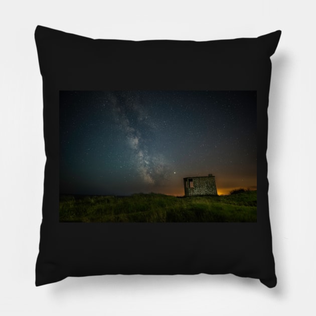 Milky Way - Arklow Ireland Pillow by cagiva85