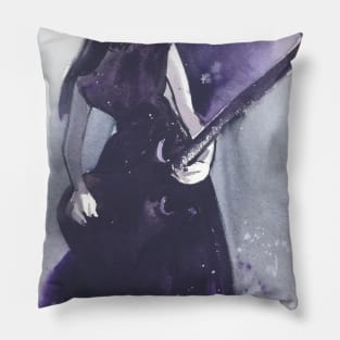 BandMaid bassist Pillow