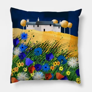 Country House Pillow