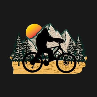 bigfoot cycling lovers T-Shirt