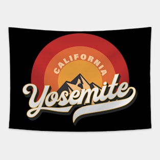 Yosemite California Retro National Park Rainbow Vintage design Tapestry
