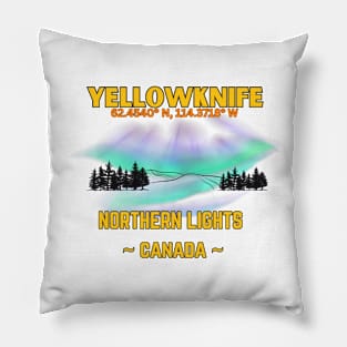 Yellowknife - Aurora Boreal - Northwest Territories Pillow