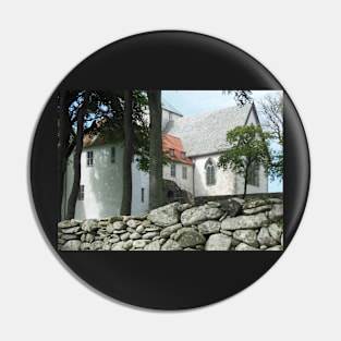 Norwegian Abbey Pin