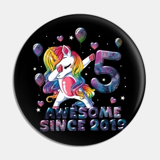 Flossing Unicorn 5 Year Old 5th Birthday Girl Unicorn Party Pin