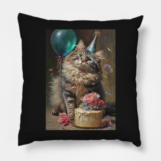 Maine Coon Cat Birthday Card #2 Pillow