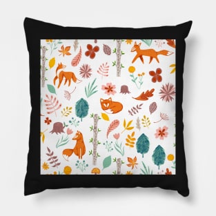 Woodland foxes Pillow