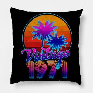 Vintage Classic 1971 Pillow