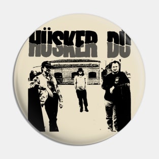 Husker du T-shirt Pin