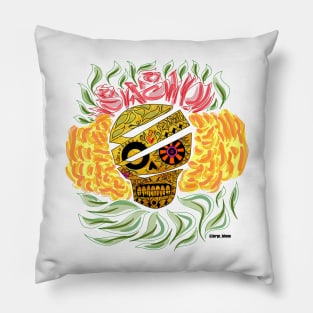 the golden skull in floral mexican art Pillow