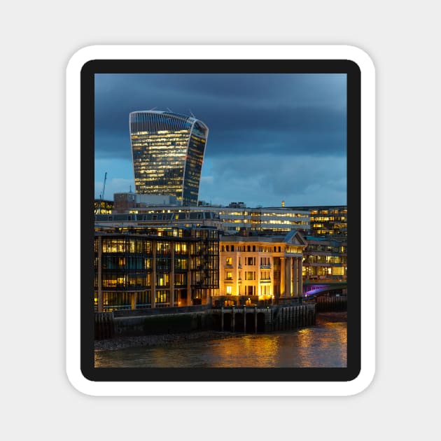 Walkie talkie Magnet by Z Snapper