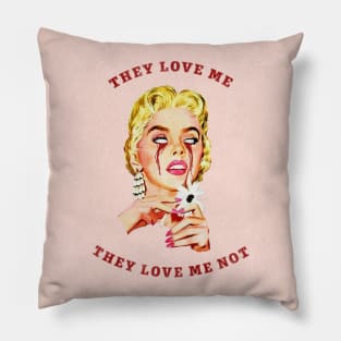 Love me Pillow