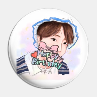 "Birthday Boy" - Digital Fanart of Youngjae from GOT7 holding a Happy Birthday sign Pin