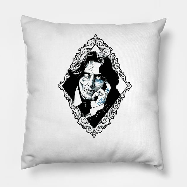 Oscar Wilde Pillow by Borapronobis