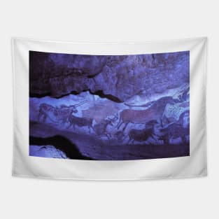 Lascaux cave paintings (E448/0114) Tapestry