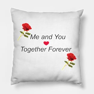 Roses and phrase for lovers Pillow