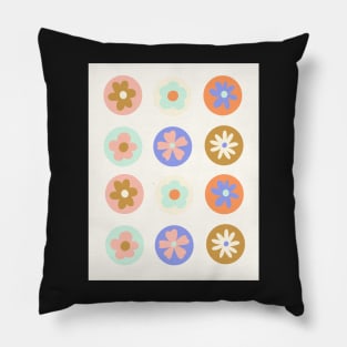 retro flower pattern Pillow