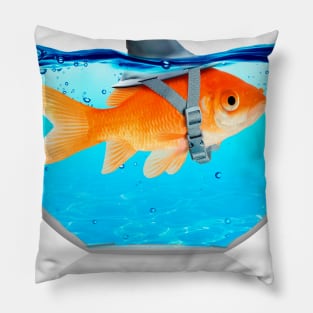 Fish with fin t shirt Pillow