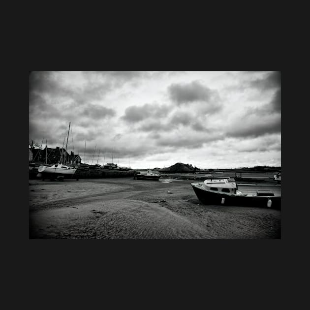 Alnmouth Boat Club by Violaman