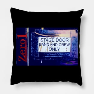 Zero1-1.53 Back Stage Door Pillow